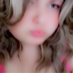 Meet your Posher, Evelyn